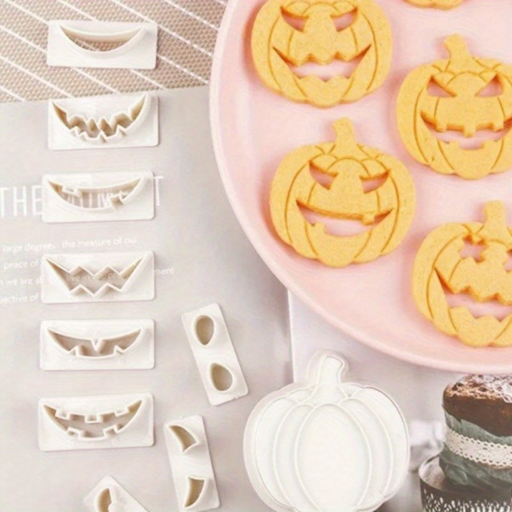 Conjunto de 13 Cortadores de B - Pumpkin Lantern Halloween avaliação e preço
